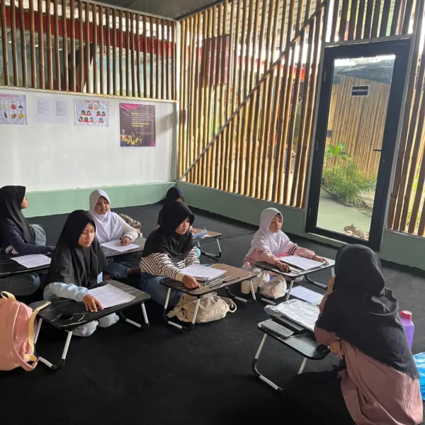Desa Kursus Bahasa Ingris untuk Anak SD SMP SMA Mahasiswa di Tifanice Sukabumi (2)