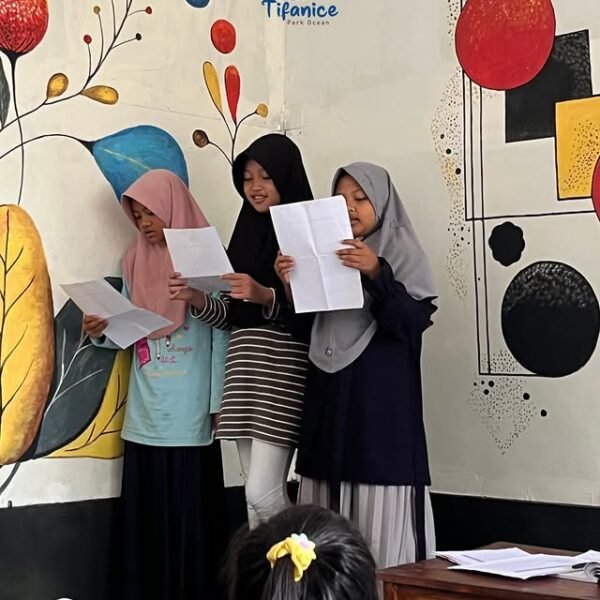 Desa Kursus Bahasa Ingris untuk Anak SD SMP SMA Mahasiswa di Tifanice Sukabumi (3)
